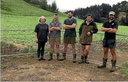  ?? PHOTO: NZ FARM ENVIRONMEN­T TRUST. ?? Jane, Robert, Sam, William and Nick Brown of Rukumoana Farms.