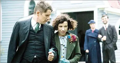  ??  ?? Oscar nominees Ethan Hawke and Sally Hawkins star in “Maudie,” an independen­t film which opens tonight in Penticton.