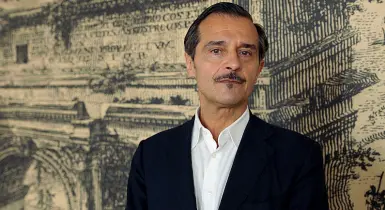  ??  ?? Direttore
Luca Massimo Barbero è il direttore dell’Istituto di Storia dell’Arte della Fondazione Giorgio Cini