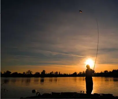  ??  ?? BOTTOM LEFT: When the Impact Spod was clipped up to the same distance as the marker lead, it deposited the bait 3ft behind the target zone – far from ideal!
ABOVE: The key to consistent baiting is consistent casting with the right force to hit the...