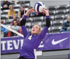  ?? (NWA Democrat-Gazette/Andy Shupe) ?? Fayettevil­le’s Kennedy Phelan, a Florida State commit, was named the All-Arkansas Preps Player of the Year for the second consecutiv­e season. Phelan finished her career with a school-record 3,972 assists (9.9 per set) and 288 aces.