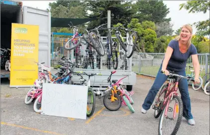  ?? PHOTO / ROSALIE WILLIS ?? Sara Velasquez has been coordinati­ng Otaki ¯ Bike Space’s bike giveaway.