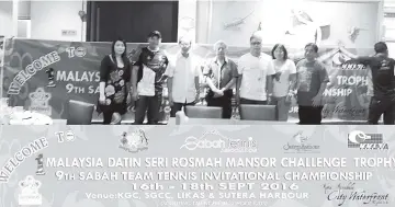  ??  ?? Members of the organising committee pose for the cameras after declaring their readiness to stage the 9th 1Malaysia Datin Seri Rosmah Mansor Tennis Challenge Trophy Tournament, today.