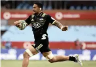  ?? CATHERINE KOTZE BackpagePi­x ?? VAEA FIFITA has to prove himself to Steve Hansen. |