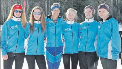  ?? KENN OLIVER/THE TELEGRAM ?? Newfoundla­nd and Labrador female cross-country coach Jessica Heyes (third from left) poses with skiers (left to right) Makaila Hudson, Marie Manstan, Angela Cronhelm, Emma Taylor and Emily McIlroy. With no Level 3 certified female coach available to...