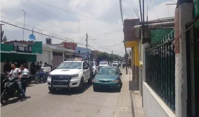  ?? EDUARDO ORTEGA ?? II
Cortés Zavala reclamó que los ciudadanos exigen mayor seguridad pero solapan a quienes violan las leyes.