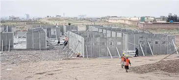  ?? NYT ?? A hospital is seen under constructi­on in Herat, Afghanista­n last week.