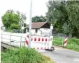  ?? Archivbild: Martin Golling ?? Ein Ärgernis: diese gesperrte Brücke in Gebenhofen.