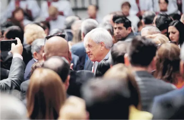  ??  ?? ► El Presidente Piñera conmemoró ayer el Día de las Iglesias Evangélica­s en La Moneda.