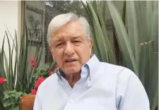  ??  ?? De acuerdo con López Obrador, Morena prevé recibir unos 207 millones de pesos para las campañas; destinará la mitad para apoyo a damnificad­os.