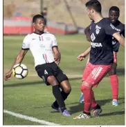  ?? (Photo Dylan Meiffret) ?? Après Paulhan-Pézenas, Marignale et l’Étoile veulent confirmer contre la réserve de l’OM.