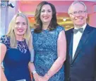  ??  ?? Kate Jones, Annastacia Palaszczuk and Peter Beattie.