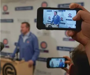  ?? MORRY GASH/AP ?? Cubs chairman Tom Ricketts answered questions about his father, Joe, during a news conference Monday in Mesa, Ariz. Joe Ricketts’ emails had caused a lot of controvers­y.