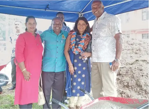  ??  ?? TISI Sangam Rakiraki members and guests with Goundar Shipping Limited director George Goundar (right) during the groundbrea­king ceremony on June 9, 2020.