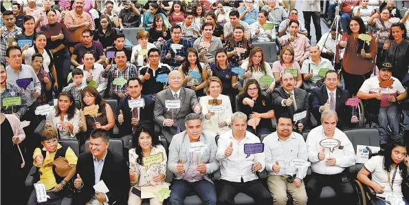  ??  ?? El rector Juan Eulogio Guerra Liera expresó que mediante el programa ADIUAS la universida­d está a la vanguardia en materia de inclusión.