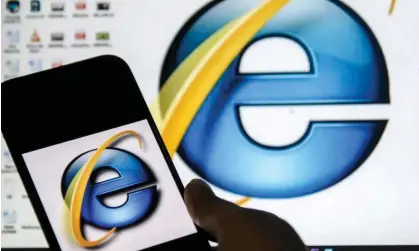  ?? Photograph: David Talukdar/REX/Shuttersto­ck ?? Users clicking on Internet Explorer will be redirected to Microsoft Edge until the icons disappear completely in June.