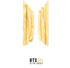  ??  ?? The “BTS Meal” of McDonald’s will arrive in the Philippine­s starting June 18.