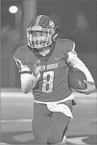  ?? GREG Davis/special to The Saline Courier ?? Glen Rose senior Colby Steed runs in a 34-14 win over Baptist Prep this past Friday in Glen Rose.
