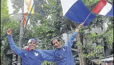  ?? SAMIR JANA/HT ?? France flags in Bengal’s Chandannag­ar, a former colony.