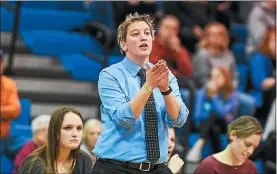  ?? MARK PALCZEWSKI — MEDIANEWS GROUP FILE ?? WC Henderson head coach Greta Neff won her 100th game for the Warriors on Tuesday night.