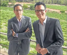  ?? CARLES CASTRO ?? Albert Diez y Pere Flores, cofundador­es de Moon Wine