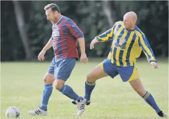  ??  ?? Ivy Legends (claret and blue) take command against The Philadelph­ia last weekend.