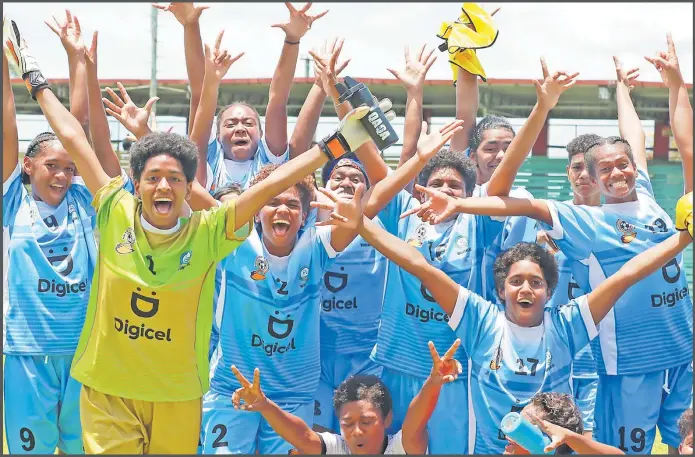  ?? Picture: FIJI FA MEDIA ?? Tailevu Naitasiri players celebrate their 3-0 win over Suva in their final group match of the 2022 Digicel Women’s IDC at Ratu Cakobau Park last Sunday. Tailevu Naitasiri will
play Labasa in the first semi-final this Saturday at Prince Charles Park in Nadi.