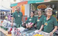  ??  ?? Auch an den Weingarten­er Supersamst­agen, wie hier bei den „Herbstgefü­hlen“, ist der CAP-Markt gerne mit dabei.