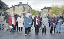  ??  ?? Une partie de ceux qui avaient souhaité assister à la cérémonie