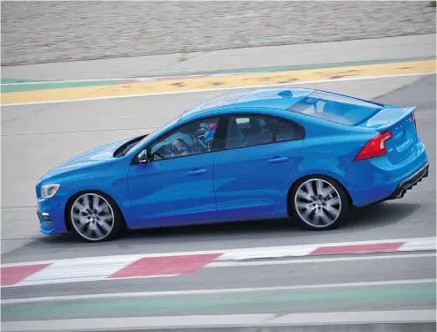  ?? DEREK MCNAUGHTON / DRIVING. CA ?? The 2017 Volvo S60 Polestar and the shade of blue the automaker calls Robel Blue.