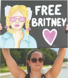  ?? KATHERINE FREY/THE WASHINGTON POST ?? Maggie Howell braved the heat to attend a rally in support of Britney Spears in Washington, D.C.