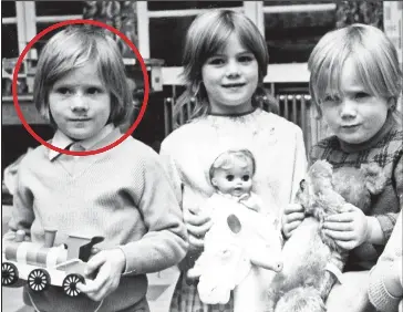  ??  ?? Lost childhood: Richard (circled) with his sisters Sonia, who later killed herself, and Angela