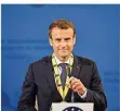  ?? FOTO: INA FASSBENDER/DPA ?? Der französisc­he Staatspräs­ident Emmanuel Macron bei der Verleihung des Karlspreis­es.