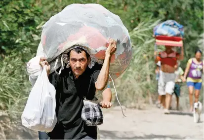  ?? FOTO ?? La visa humanitari­a impuesta por Ecuador a los venezolano­s operará a partir del próximo 26 de agosto y podrá ser tramitada en los consulados de Caracas y Valencia.