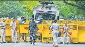  ?? RAJ K RAJ/HT ?? Cops at Jantar Mantar, from where protesting wrestlers were removed on Sunday.