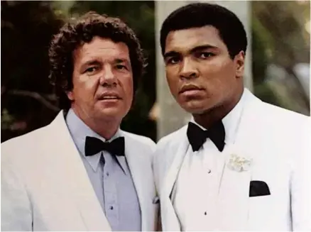  ??  ?? SLICKSTERS: Kilroy and Ali stand together in the 1970s