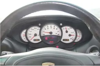  ??  ?? It took a while, but by the time of the 996, Porsche got the message and put all of the instrument­s together in full view of the driver. The rev counter still stays in the centre though, as it should be. Below How is this for weight saving? A...