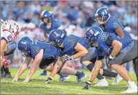  ?? Steven Eckhoff ?? Model’s defense lines up for a play against Haralson County in a home game three weeks ago.