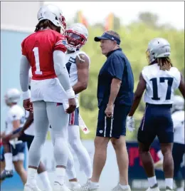  ?? Photo courtesy of the Patriots ?? Patriots coach Bill Belichick is happy to have veterans at OTAs this week in Foxboro to build some synergy with a new cast of Patriots.