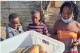  ??  ?? COMMUNITIE­S along the Garden Route have benefited from a food relief initiative run by Gift of The Givers.