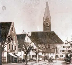  ??  ?? Vor dem Zweiten Weltkrieg war Schwabmünc­hen bäuerlich ausgericht­et. Das dama lige Ladengesch­äft der Familie Schöffel hatte an der Fuggerstra­ße sein Domizil (links).