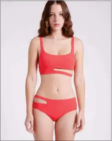  ?? PHOTO ARAKS.COM ?? Left: Mara Hoffman’s Idalia One-Piece Swimsuit in Alegasia print.