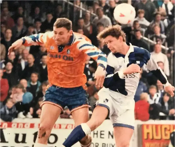  ??  ?? Former Bristol Rovers and Bath City player Billy Clarke in action against Swansea City during the 1993/94 season