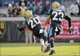  ?? PHELAN M. EBENHACK / ASSOCIATED PRESS ?? Jaguars cornerback Jalen Ramsey seals his team’s 10-3 playoff win over the Bills with an intercepti­on late in the fourth quarter Sunday.