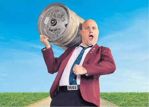  ?? ?? ALE AND HEARTY: Al Murray, the Pub Landlord, is taking his new show to Dundee and Dunfermlin­e.