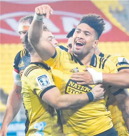 ??  ?? Ardie Savea has shown he is difficult to stop once he approaches full speed.