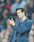  ?? F: EFE ?? Santiago Solari felicitó a los canteranos