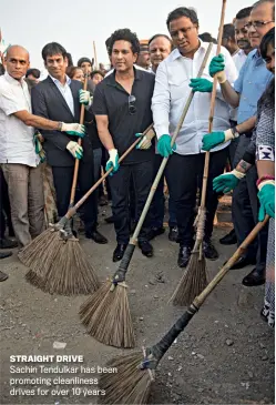  ?? SATISH BATE/GETTY IMAGES ?? STRAIGHT DRIVE Sachin Tendulkar has been promoting cleanlines­s drives for over 10 years