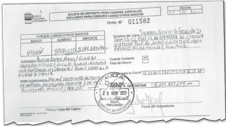  ?? ?? Facsímil del depósito del cheque emitido por la APF a favor del Club 12 de Octubre, en la cuenta judicial abierta a raíz del juicio.