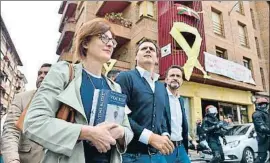  ?? STRINGER / AFP ?? Maite Pagazaurtu­ndúa y Albert Rivera, ayer en Ugao-Miraballes